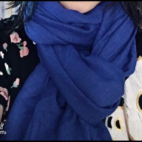 Salty Cold Brew Accessories - Trendy Winter Fashion Lightweight Scarf